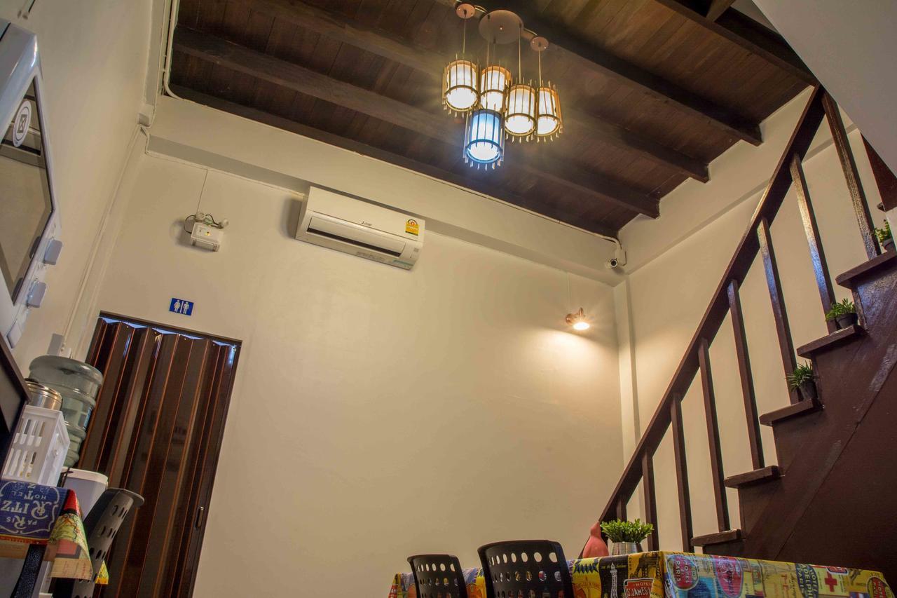 Traveller Hostel Chanthaburi (Adults Only) Ngoại thất bức ảnh